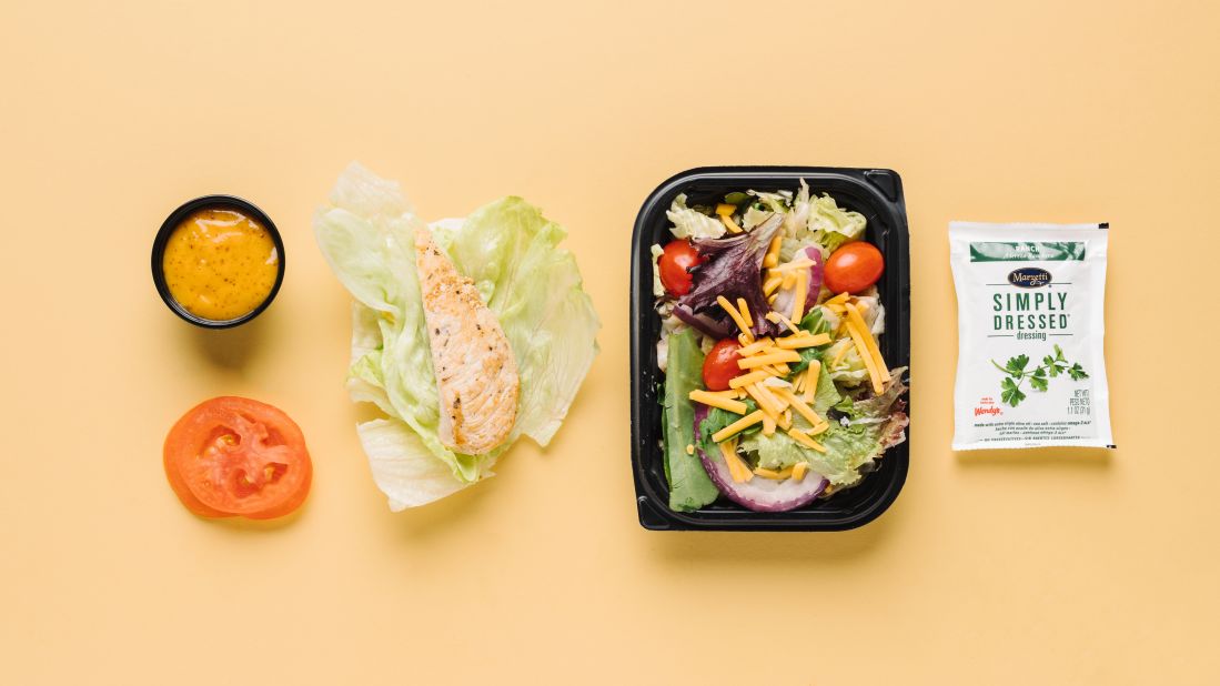 Wendy's will prepare a sandwich without a bun and serve it as a lettuce wrap instead. Our top choice is the grilled chicken with honey mustard and tomato, with only 6 grams of carbs. For more greens and fiber, add a garden side salad with ranch dressing but without croutons for an additional 6 grams.<br />
