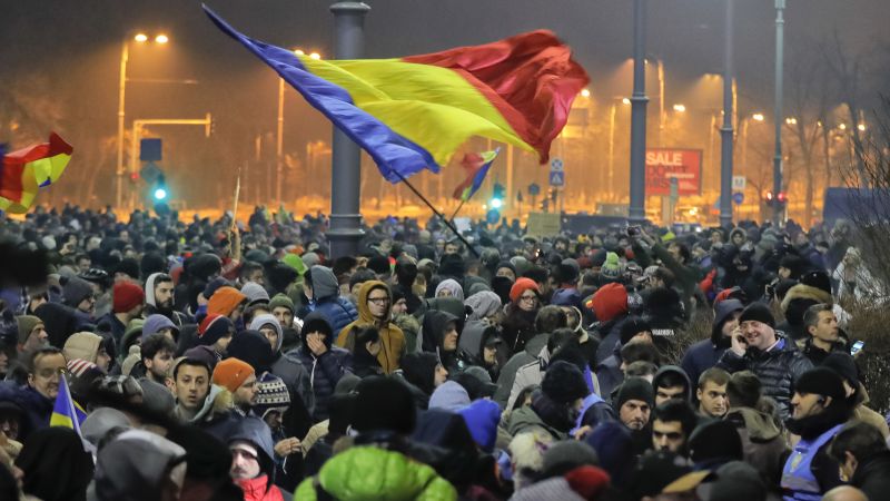 Romanians Protest New Corruption Law | CNN