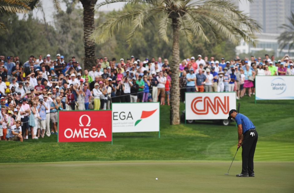 Woods' once-legendary touch on the greens eluded him at the Emirates Golf Club. 
