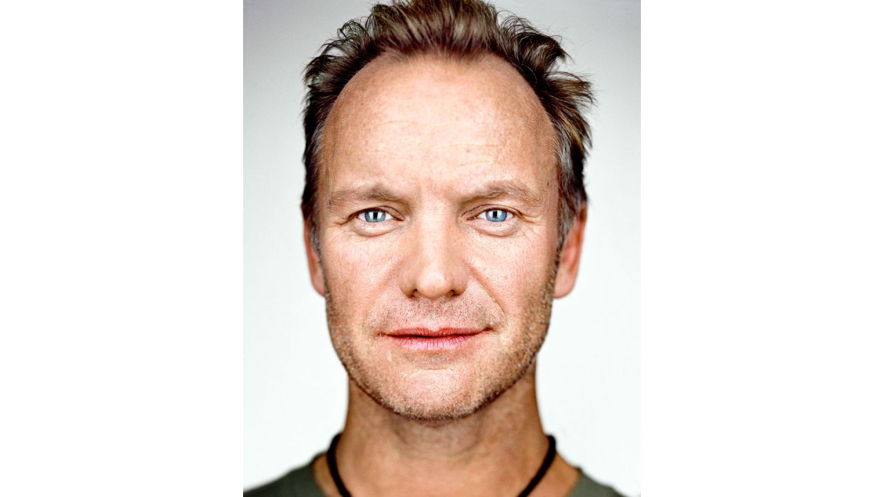 He developed his signature style while working as an assistant for Annie Leibovitz in the '90s.
