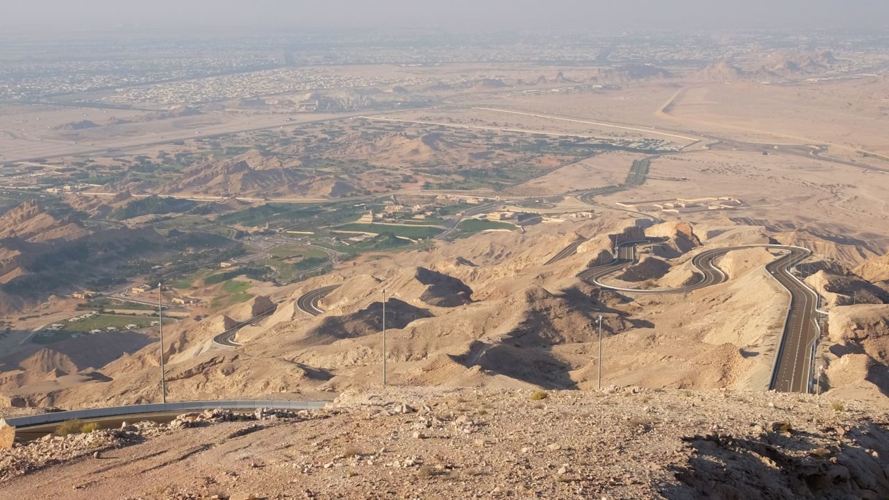 Jebel Hafeet: The road to nowhere.