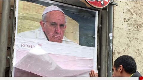 italy anti pope francis posters_00001202.jpg