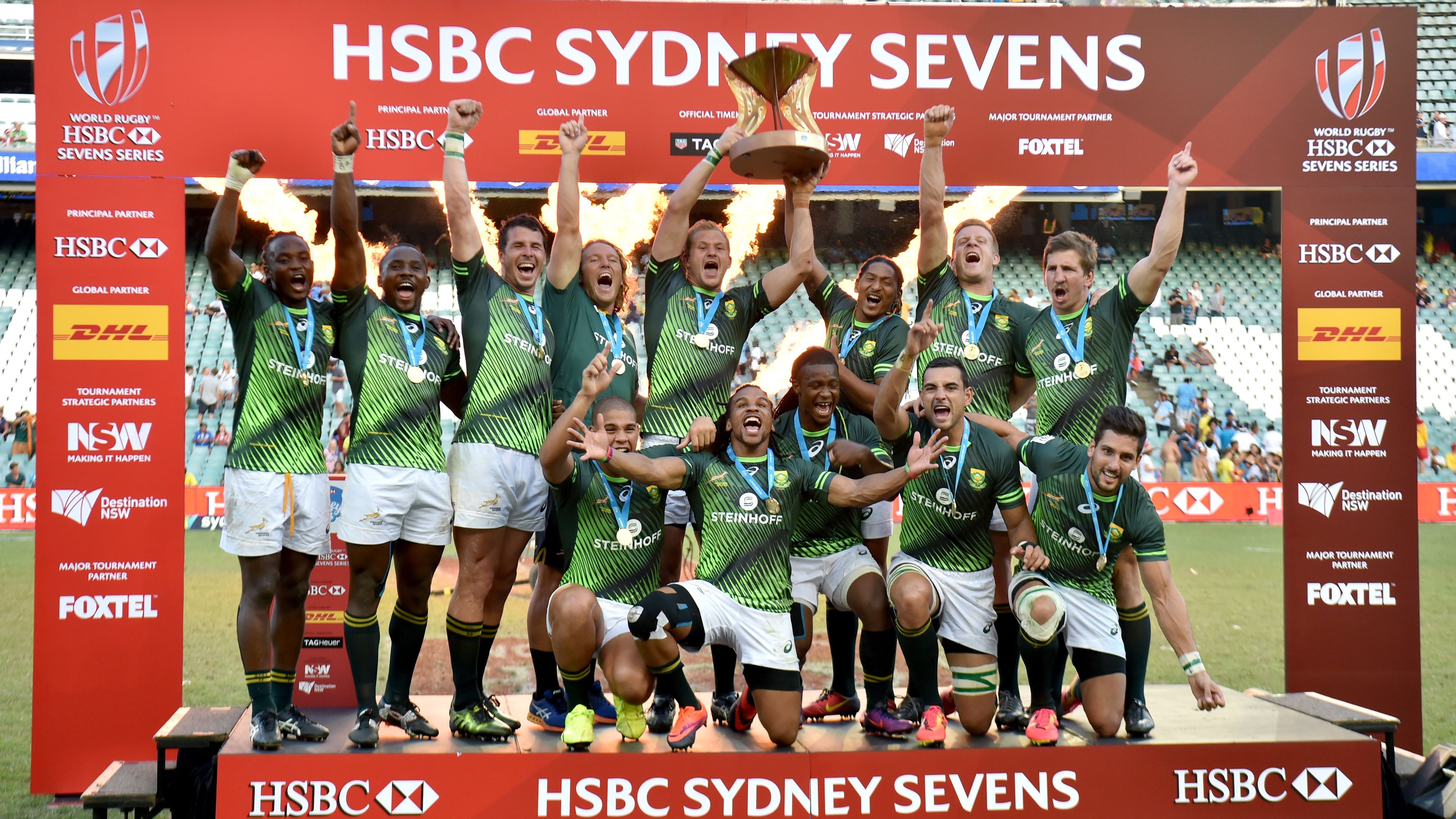 South Africa beat England to get revenge after defeat  in December's Cape Town final.