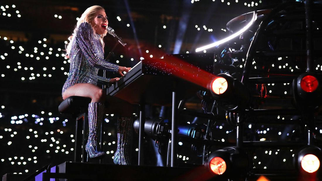 Gaga plays "Million Reasons" on the piano.