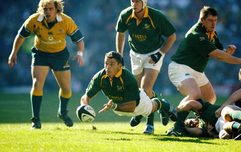 The scrumhalf won 89 caps for his country and scored 38 tries between 1993 and 2003.