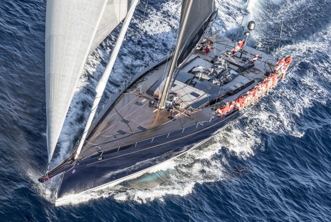 My Song also won the award for Most Innovative Sailing Yacht thanks to her fully retractable propeller and a "crush nose" that reduces the impact and damage of grounding. 