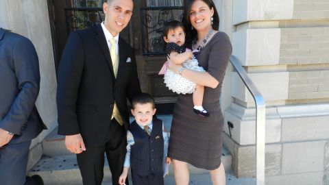 Cindy Martinez with her husband, David, and two kids, David and Bianca, before she got sick.