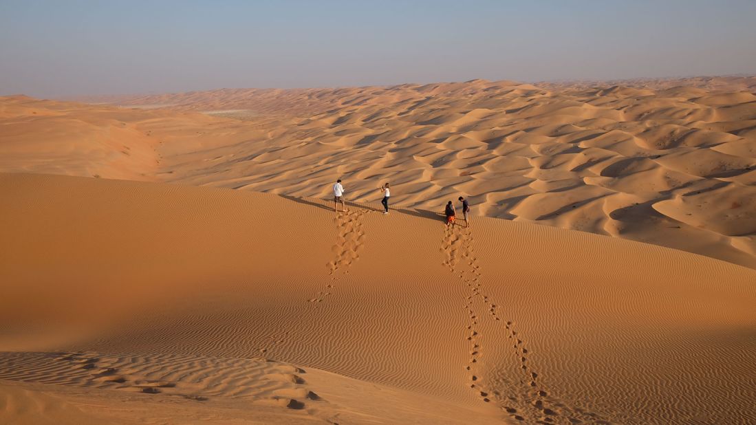 <strong>Empty Quarter: </strong>Beyond the Qasr's walls are miles and miles of sand. The resort offers several excursions allowing guests to explore the landscape.
