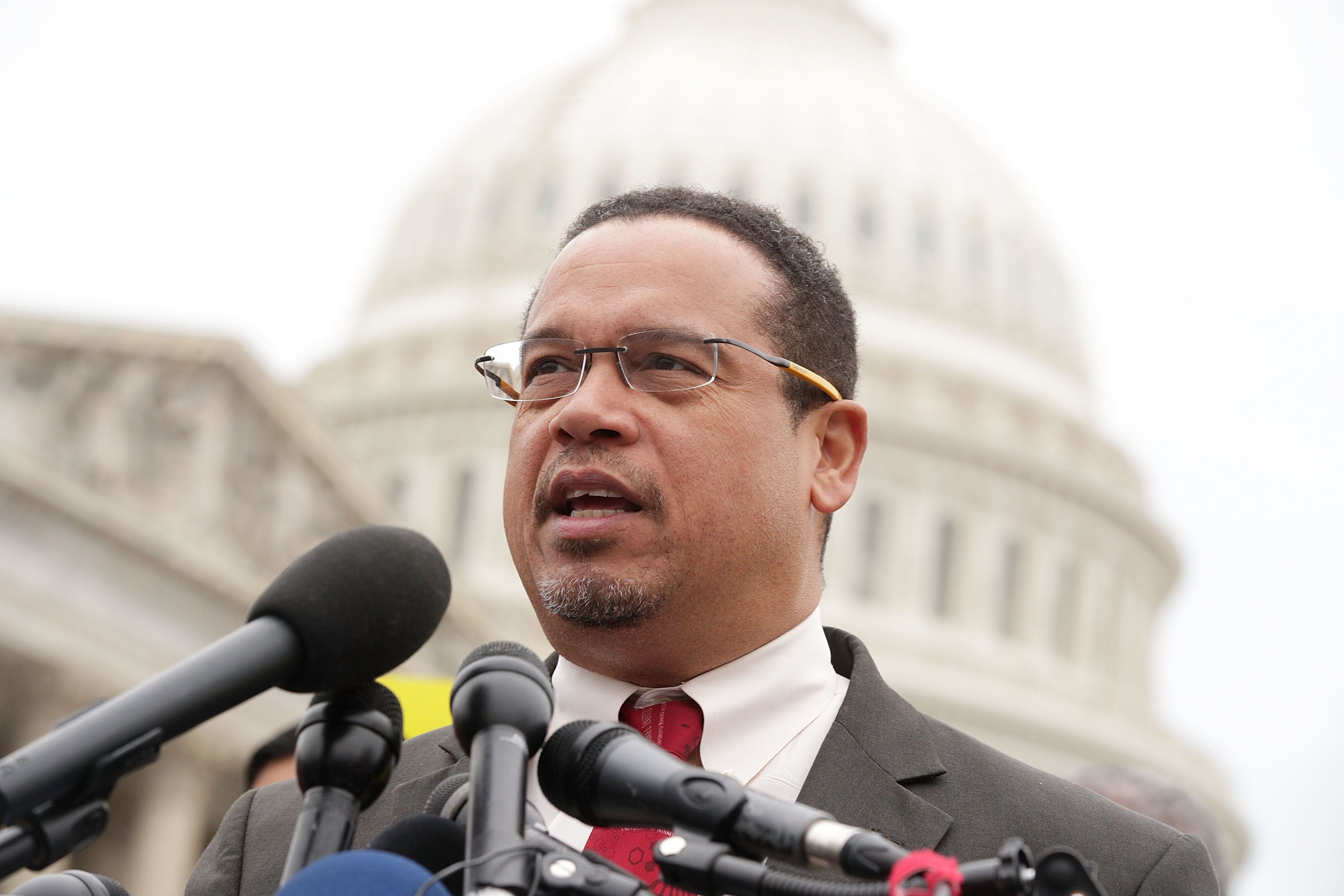 Keith Ellison Allegations Of Abuse From Karen Monahan Aren T Going Away Cnn Politics