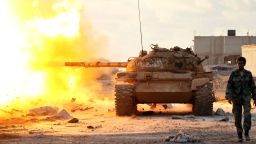 Members of the Libyan National Army (LNA) fire a tank during fighting against jihadists in Qanfudah, on the southern outskirts of Benghazi, on January 14, 2017.
Khalifa Haftar's forces, which call themselves the Libyan National Army (LNA), have battled jihadists in second city Benghazi for more than two years and control key eastern oil export terminals. / AFP / Abdullah DOMA        (Photo credit should read ABDULLAH DOMA/AFP/Getty Images)