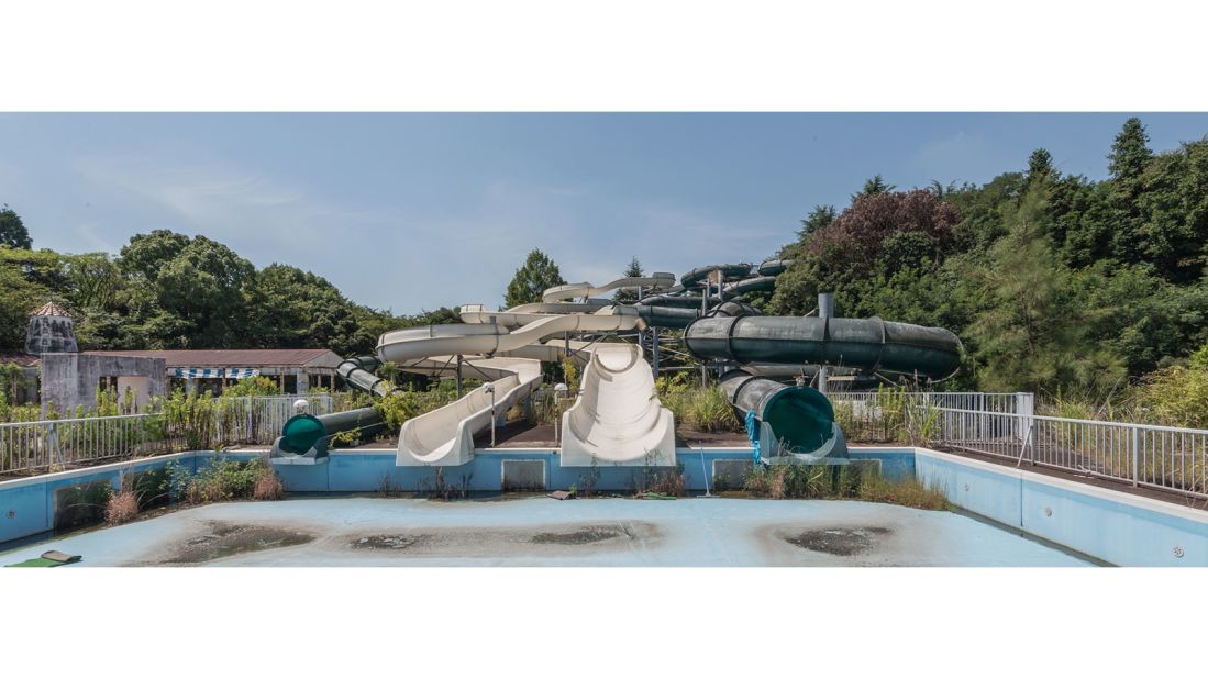 The park, Nara Dreamland, has been abandoned for a decade and was demolished in 2016. 