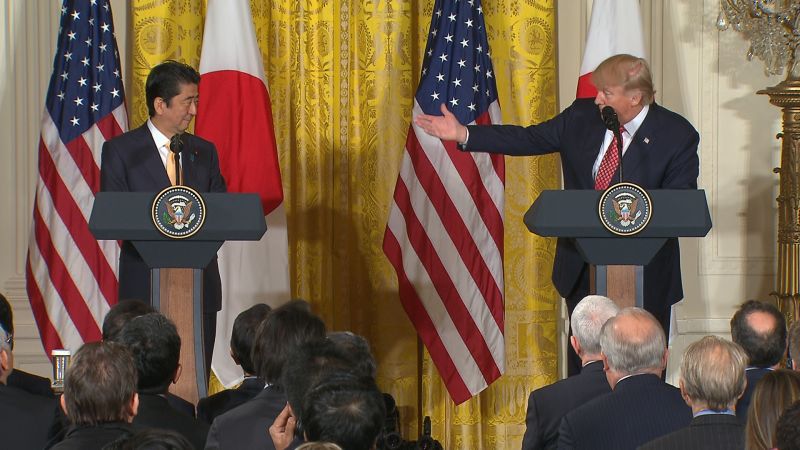 Donald Trump Shook The Japanese Prime Minister's Hand For 19 Seconds ...