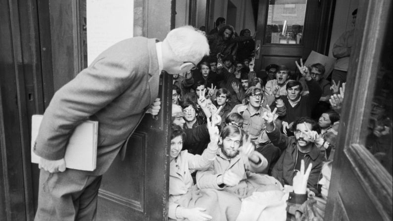 In 1968 students at <strong>Columbia University</strong> in New York took over four buildings on campus to protest the school's affiliation with the Institute for Defense Analyses, a weapons research think tank. The students were also protesting Columbia's plan to construct a segregated gymnasium in the city-owned Morningside Park. The sit-in ended violently when police stormed the buildings.