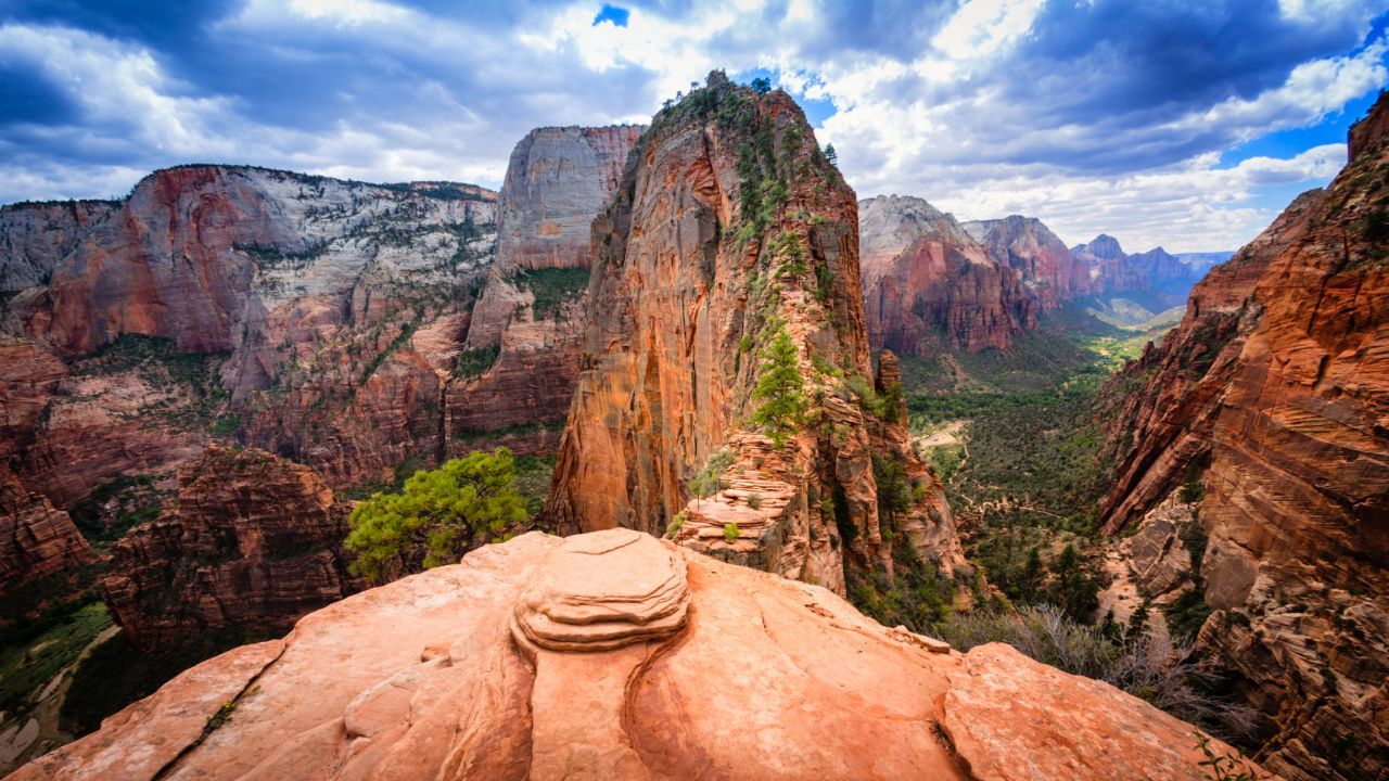 <strong>5. Zion National Park, Utah: </strong>Zion is the most popular of Utah's "Mighty Five" national parks, which include Arches, Bryce Canyon, Canyonlands and Capital Reef.<strong> </strong> The Zion hike to Angels Landing is hard but worth it; from there, hikers get views of the whole canyon.