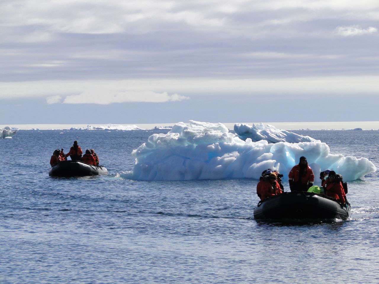 Inbetween exploring the southernmost continent and learning about the science and impact of climate change, the participants received intense leadership training. 