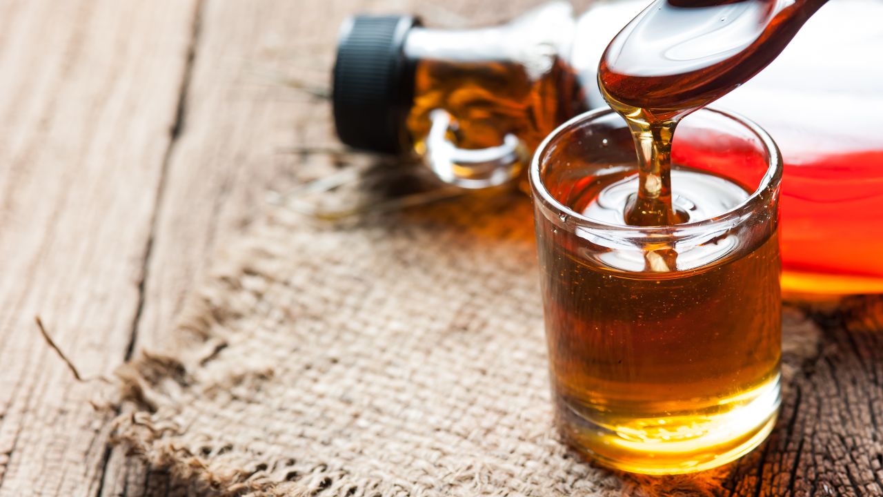Although maple syrup contains some vitamins, minerals and antioxidants, the amounts in a typical serving are quite small. One tablespoon provides about 1% of your daily needs for calcium, potassium and iron. 