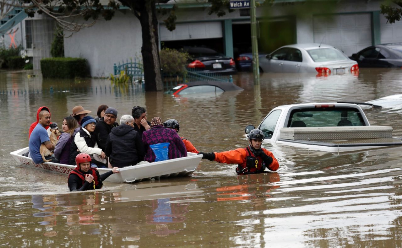 Rescue crews steer a boat full of residents in a flooded San Jose, California, neighborhood on Tuesday, February 21. <a href="http://www.cnn.com/2017/02/21/us/san-jose-flood/index.html" target="_blank">One of Southern California's most powerful storms</a> in recent years has caused flooding, power outages and blackouts across the region.