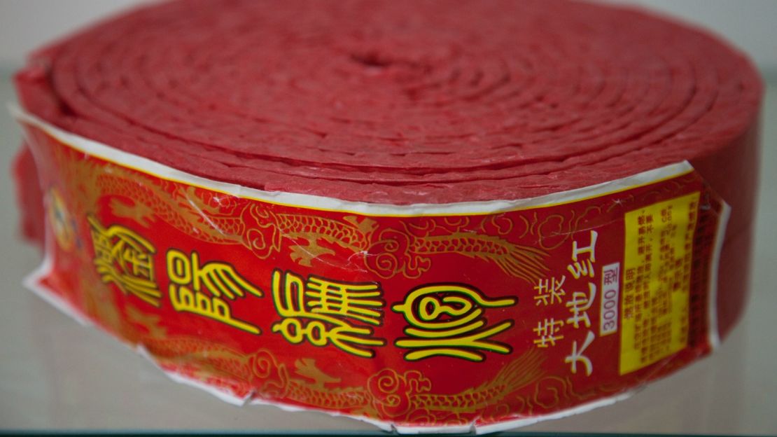A roll of standard firecrackers. If your fireworks are from China, chances are they are from Liuyang.