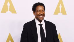 Actor/filmmaker Denzel Washington arrives for the 89th Annual Academy Awards Nominee Luncheon at The Beverly Hilton Hotel in Beverly Hills, California on February 6, 2017. / AFP / Mark RALSTON        (Photo credit should read MARK RALSTON/AFP/Getty Images)