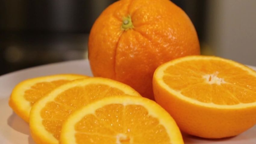 Oranges contain vitamin C, which fights premature aging.