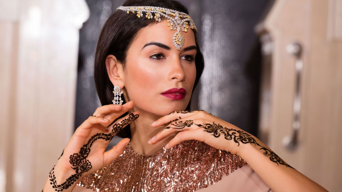 <strong>Fairytale shoot: </strong>In one day alone, a model wore over $20 million worth of jewelry. "It was Cinderella stuff I wanted," says Horth.