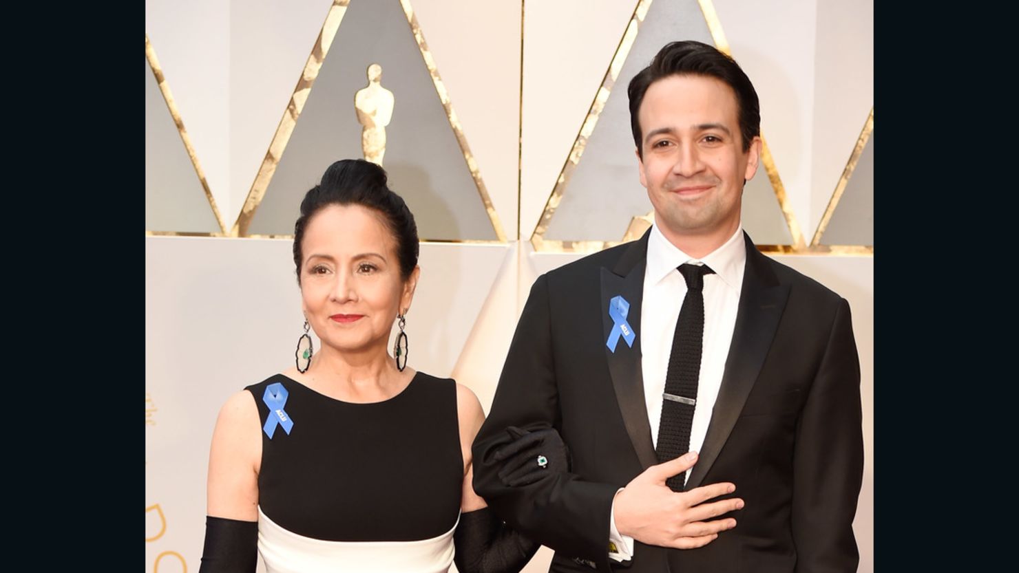 Actor Lin-Manuel Miranda (R) and Luz Towns-Miranda attend the 89th Annual Academy Awards at Hollywood & Highland Center on February 26, 2017 in Hollywood, California.