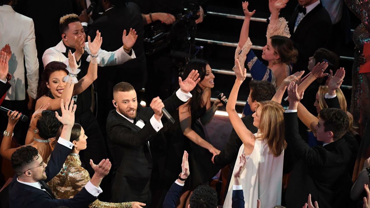 Justin Timberlake opened the show by singing his hit "Can't Stop The Feeling." It was one of the nominees for best original song.