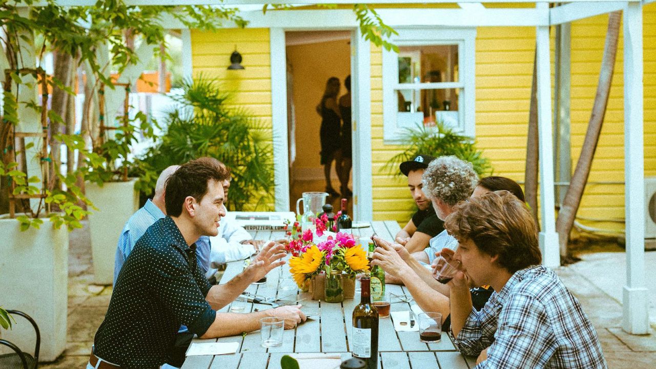 Roam's Miami outpost: Networking in style.