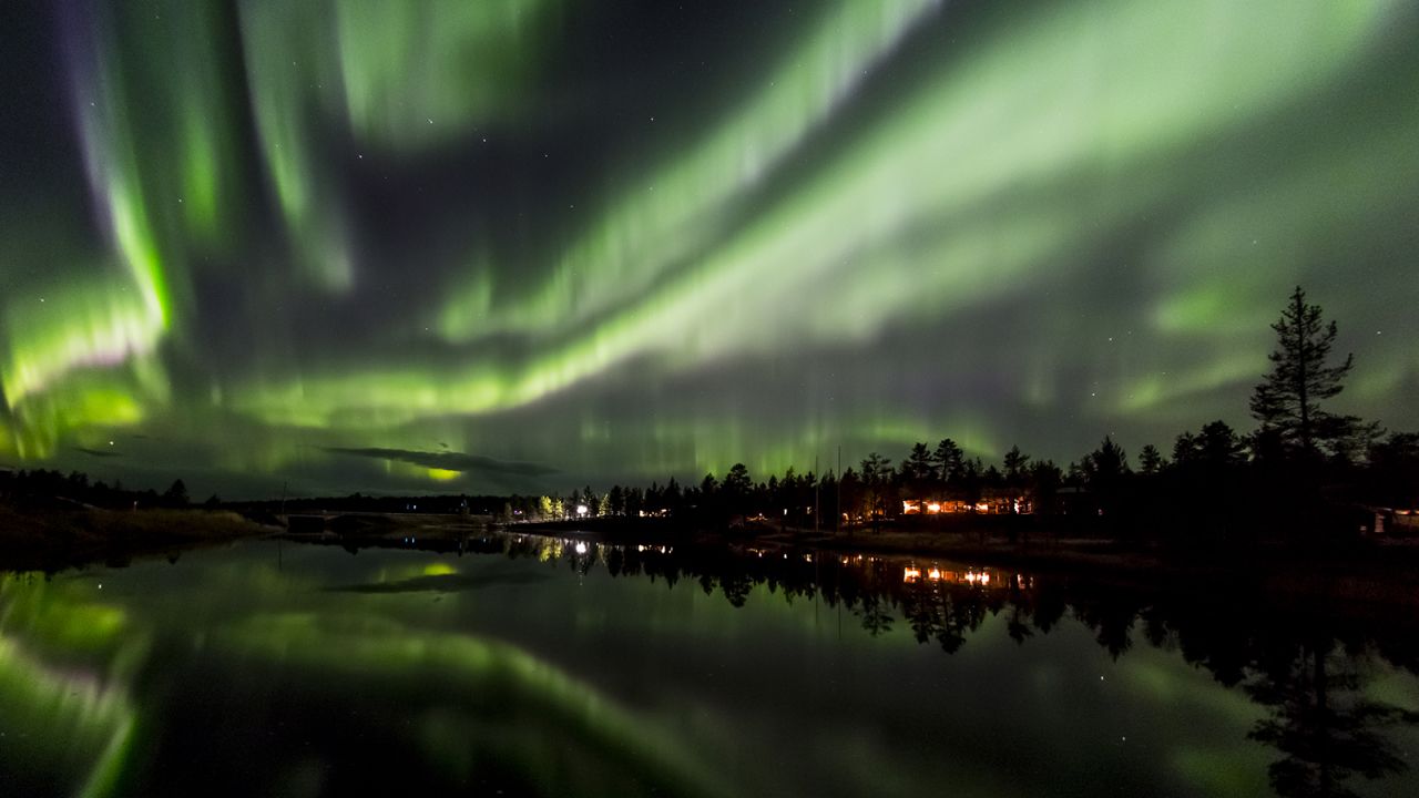 Not many people know that they avoid peak season (winter) and still see the northern lights.