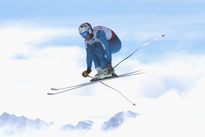  Kjetil Jansrud of Norway flies high in St. Moritz. The Swiss resort is characterized by its<a href="index.php?page=&url=http%3A%2F%2Fcnn.com%2Fvideos%2Fsports%2F2017%2F02%2F09%2Fst-moritz-fis-alpine-skiing-world-championships-glitz-glamour-orig.cnn"> </a><a href="index.php?page=&url=http%3A%2F%2Fcnn.com%2Fvideos%2Fsports%2F2017%2F02%2F09%2Fst-moritz-fis-alpine-skiing-world-championships-glitz-glamour-orig.cnn" target="_blank">wealthy clientele</a> and <a href="index.php?page=&url=http%3A%2F%2Fcnn.com%2F2017%2F02%2F09%2Fsport%2Fskiing-steepest-start-gate-st-moritz-90-miles-per-hour%2F" target="_blank">treacherous start gate. </a>