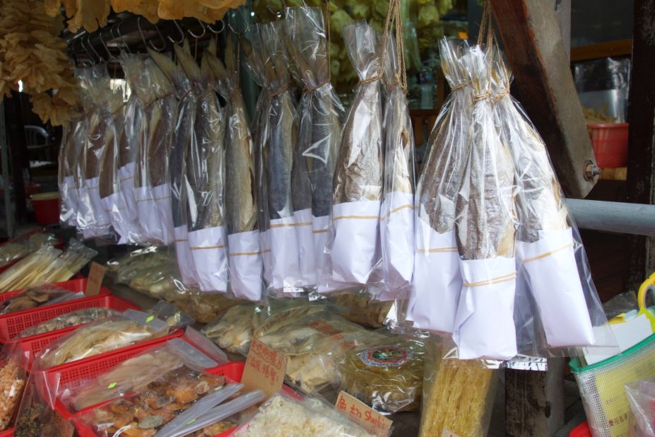 <strong>Hanging fish: </strong>The deep-rooted industry is still omnipresent today, especially in the dried food streets in Sai Ying Pun where travelers go to get a whiff of the past. 