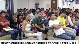 mexico opens us immigrant centers santiago lok_00000708.jpg
