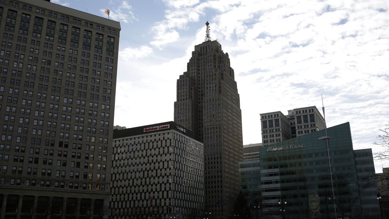 Detroit lands at No.3 in terms of 2015 murder rate.