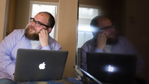 How Snopes battles Bigfoot rumors, Facebook fibs and other ...