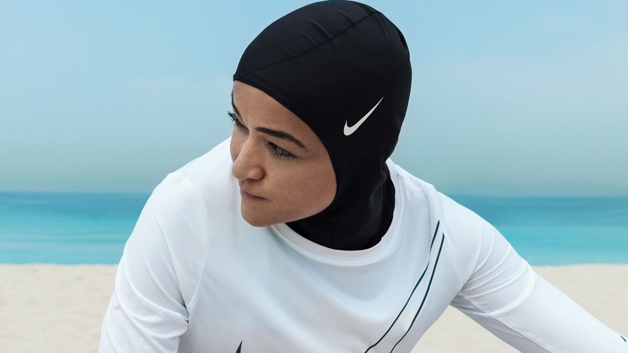 nike pro hijab 01