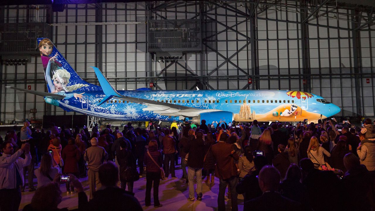 <strong>Westjet -- 'Frozen': </strong>Canadian airline Westjet teamed up with Disney and brought in painters from Canada, the United States and Germany to bring this "Frozen"-themed livery to life. 