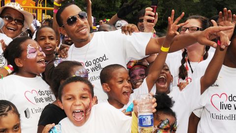 Ludacris with Venetian Hills Elementary students at a playground build in 2010.