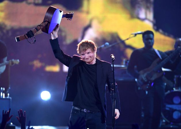 Singer Ed Sheeran<a href="index.php?page=&url=http%3A%2F%2Fwww.dailymail.co.uk%2Ftvshowbiz%2Farticle-4999124%2FEd-Sheeran-drank-pain-broke-arm.html" target="_blank" target="_blank"> told talk show host Jonathan Ross </a>that he took a year off from the music industry after he "started slipping" into the pitfalls of fame, mainly substance abuse.
