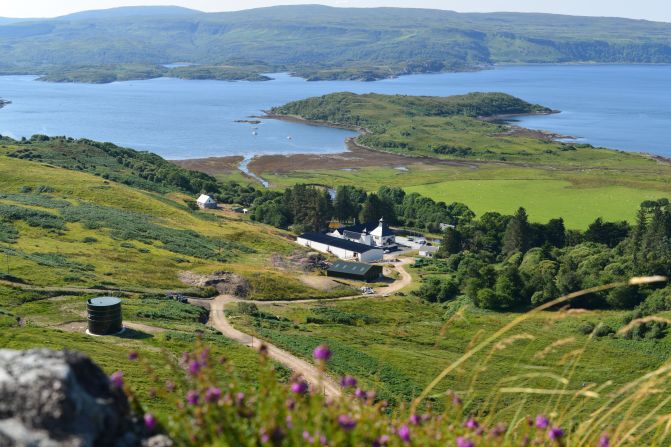 The Ardnamurchan Distillery is located on Scotland's Ardnamurchan peninsula, on the shores of Loch Sunnart.