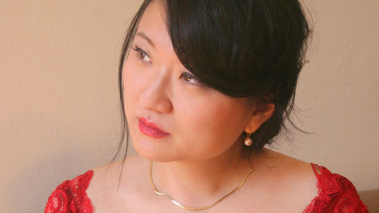 Euny Hong