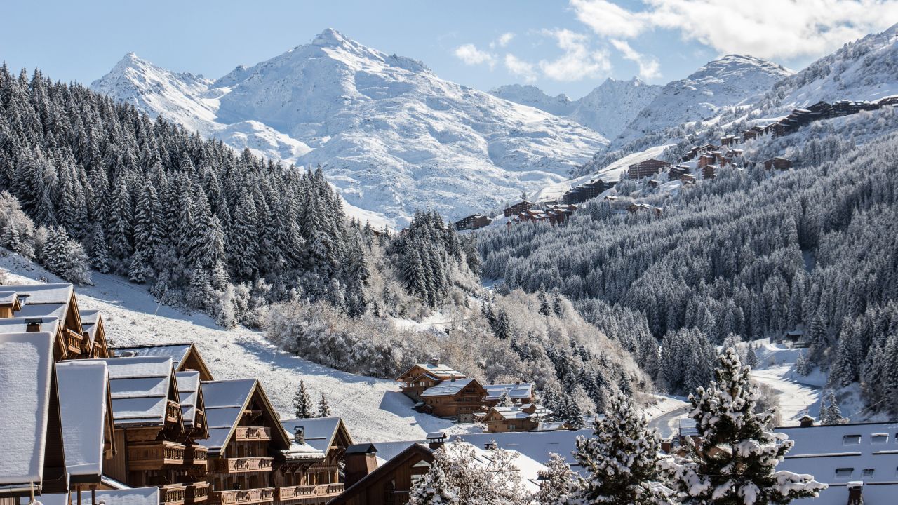 <strong>Les 3 Vallees, France: </strong>The titanic 3 Vallees is the world's biggest ski area with 600 kilometers of runs spread between the three main resorts of Courchevel, Meribel and Val Thorens.<br />