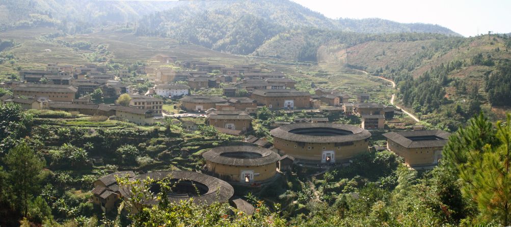 Most tulou buildings are circular or square shaped, but "there are other special shapes, such as oblongs -- it just depends on the landscape," according to architecture student Lin Weicheng, who has worked on tulou restoration.<br />