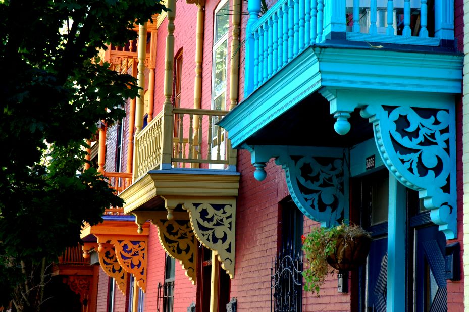 <strong>Le Plateau</strong> -- Victorian row houses in whimsical colors line the streets in artsy, upscale Le Plateau-Mont-Royal.