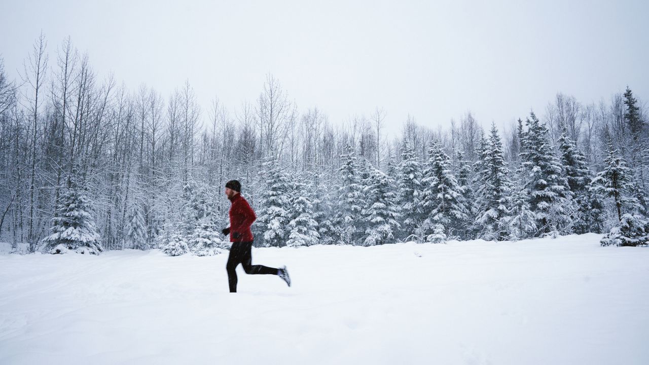 Ultra marathoners compete in the 100-mile run nearly continuously for 18 to 48 hours. Before it's over, some runners will have experienced three sunrises, two nights of running, perhaps a few harmless hallucinations, serious blisters and numbing sleep deprivation.<br />