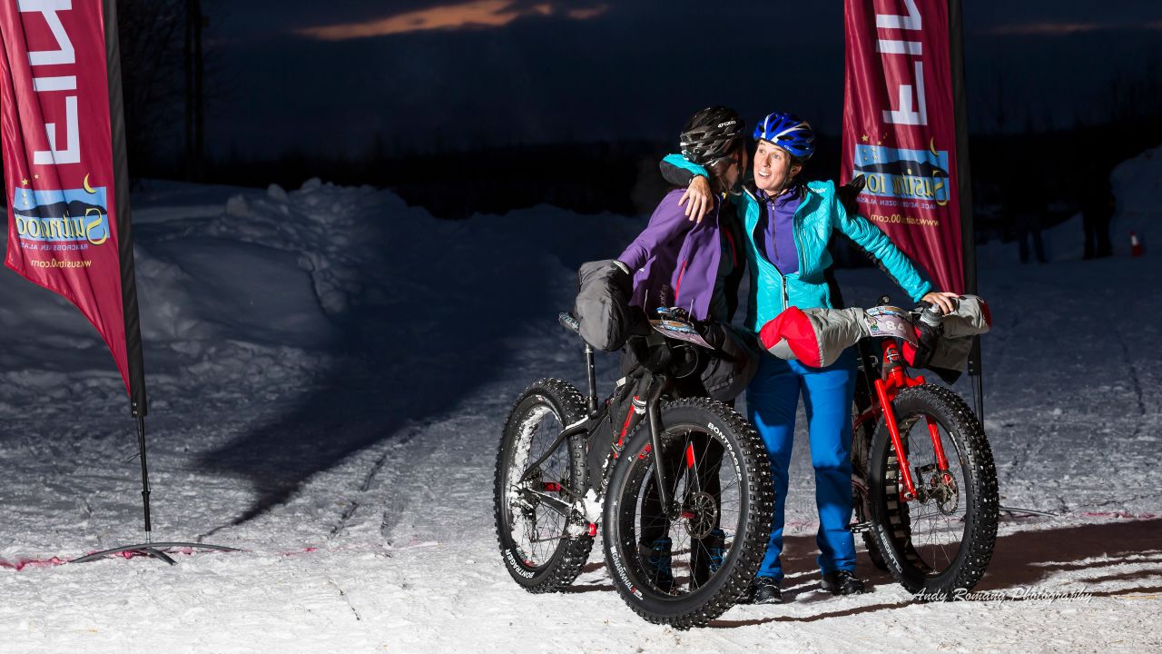 The finish line is a rather quiet affair. Some racers may have a friend or loved one there to cheer them on, but finish times are too spread out and the temperature is too cold to have groups of people standing around waiting for hours.
