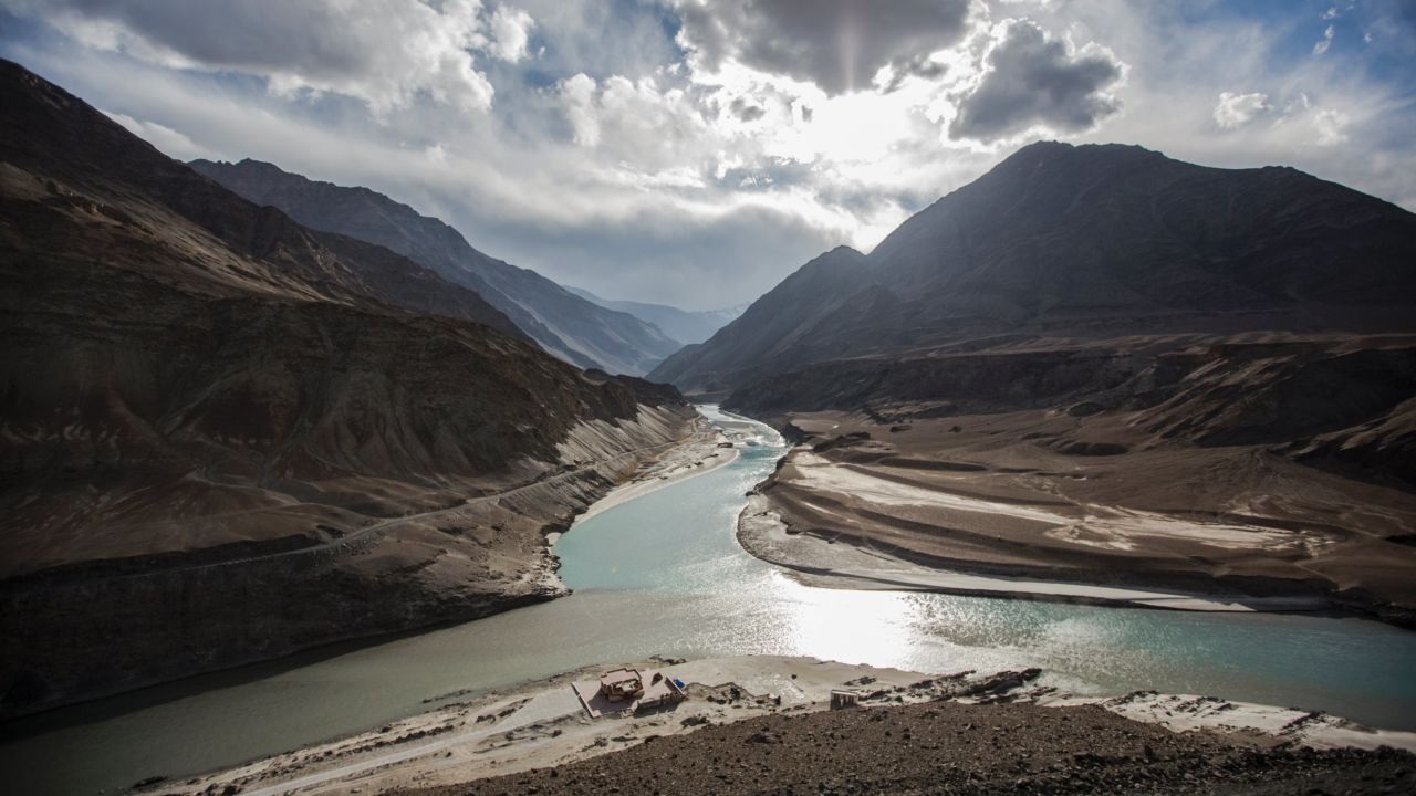 LEH, INDIA - OCTOBER 4:  The confluence of the Indus river (L) and the Zanskar river (R) at Sangam on October 4, 2012 near to Leh in Ladakh, India. Ladakh, nestled between the Kunlun mountain range in the north and the main Great Himalayas to the south, was once an ancient Buddhist Kingdom and for over half a century now, a strategic military outpost for India. Ladakh, sharing borders with both China and Pakistan, has seen an increase in tourism over the last few years, an alternative to Nepali Himalayan treks. (Photo by Daniel Berehulak/Getty Images)