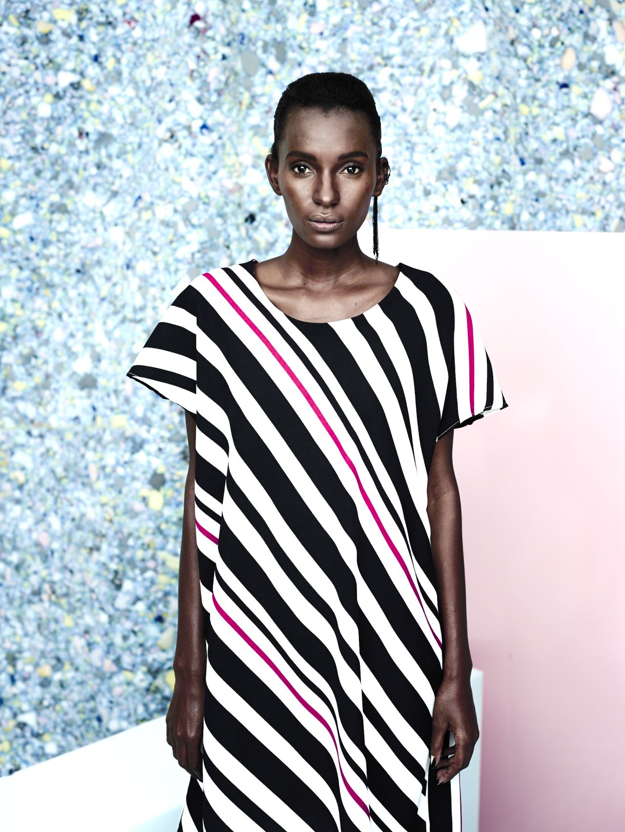 In 2014, when Beyoncé was spotted wearing a skirt and jacket from South African brand Kisua, it sold out in days. The musician's stylist had come across the brand online.<br /><br />The e-commerce platform sells its own clothes and collaborates with other designers to create collections for its label. It was inspired from Ghana-born Samuel Mensah's travels around the continent as an economist.