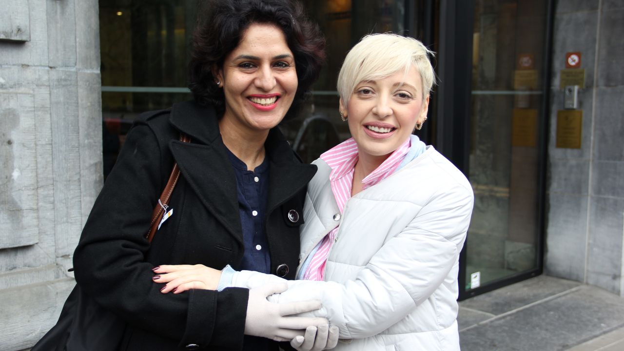 Georgian journalist Ketevan Kardava (R) reunites with Chaphekar in the Belgian capital on March 19, 2017 for the first time since the Brussels airport attacks last year.