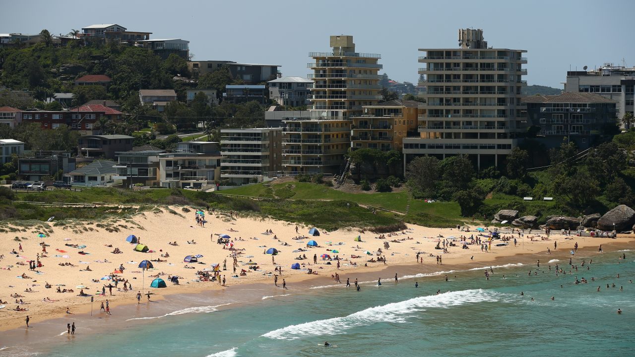 Just north of Manly, Freswater Beach is protected by its southern head.