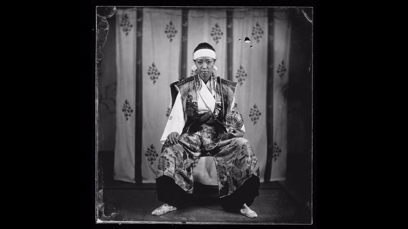Photographer Everett Kennedy Brown used a 19th-century technique create portraits of modern-day descendents of samurai.